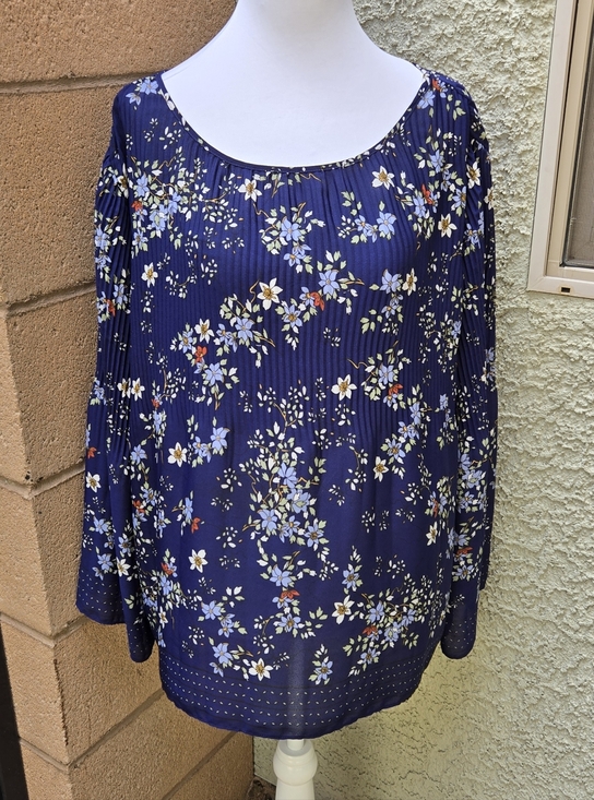 Max Studio Tops - Max Studio Navy Floral Scoop Neck Blouse with Long Sleeves